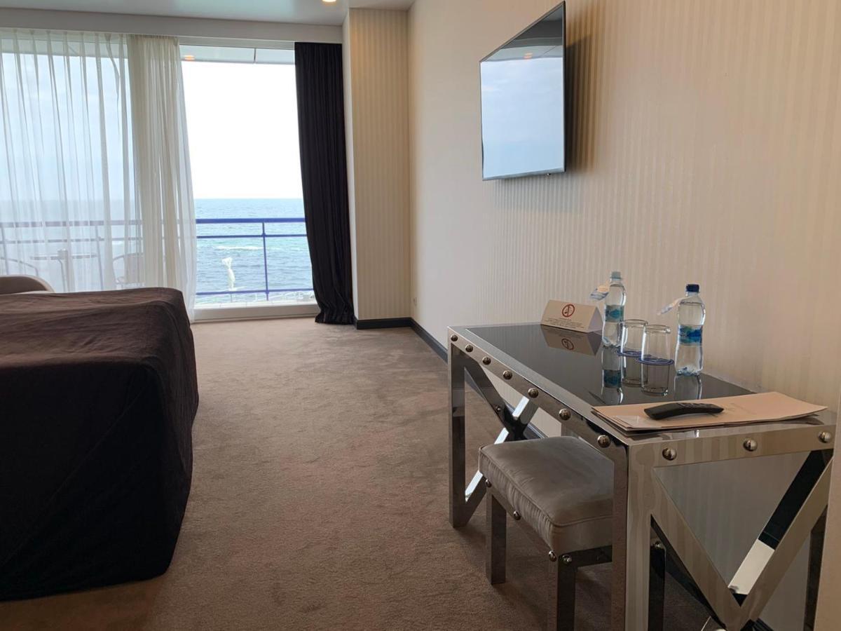 Apartment Marine Sea