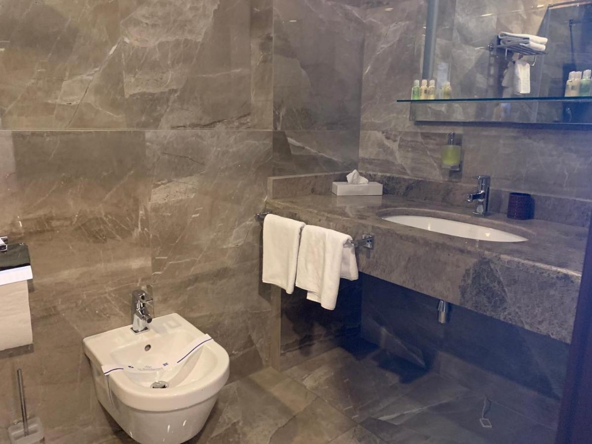 Marine Sea Apartment Odesa